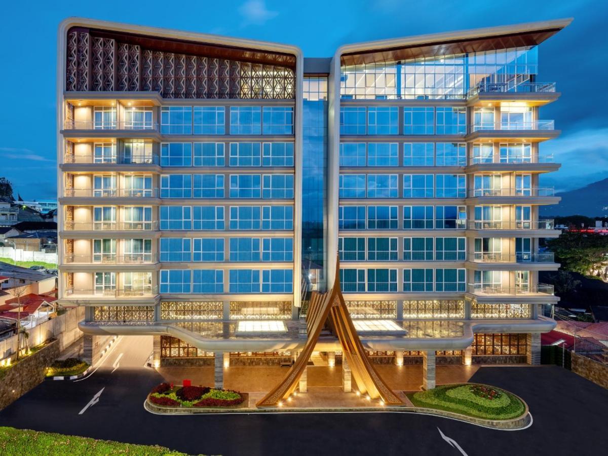 Hotel Santika Bukittinggi Zewnętrze zdjęcie