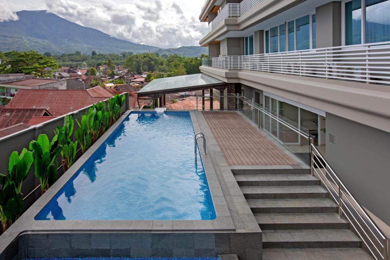 Hotel Santika Bukittinggi Zewnętrze zdjęcie